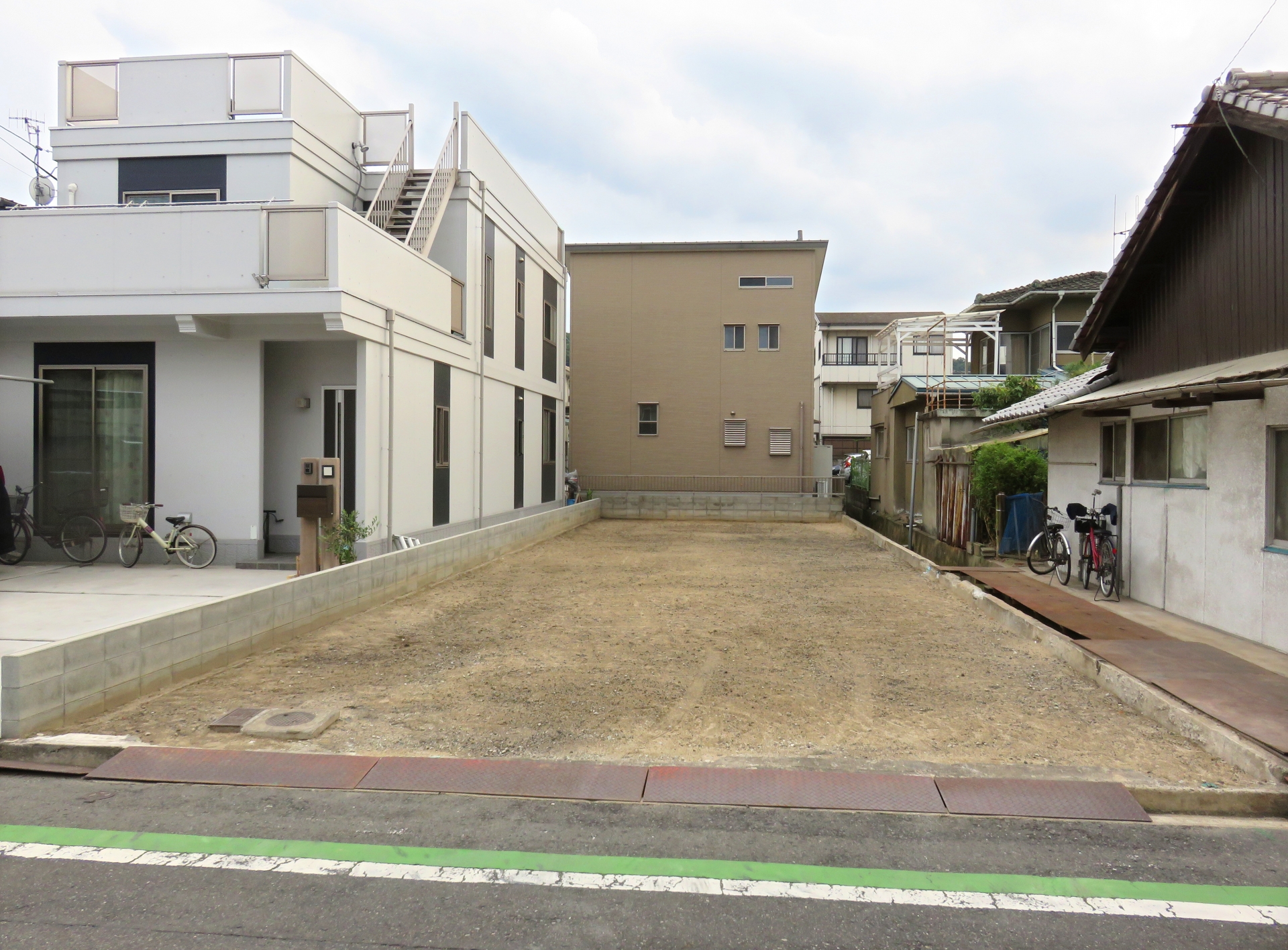 解体工事後の更地